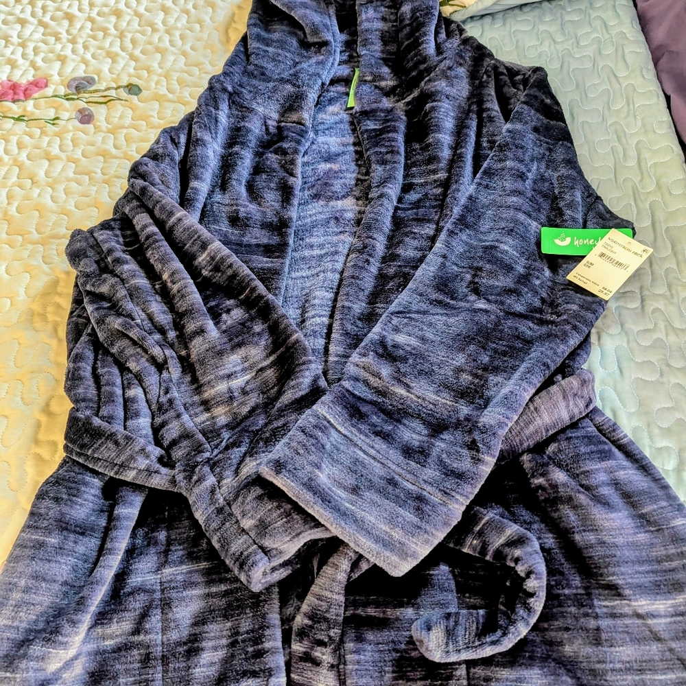 Honeydew Blue Hooded Robe